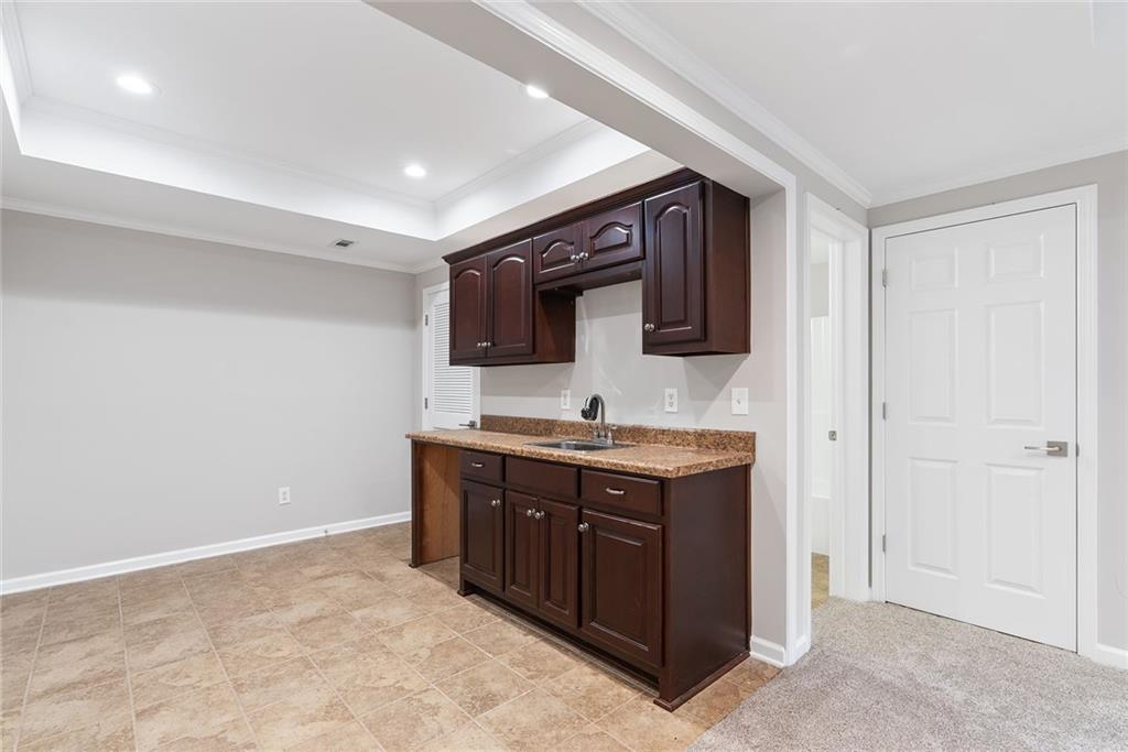 3752 High Gables W