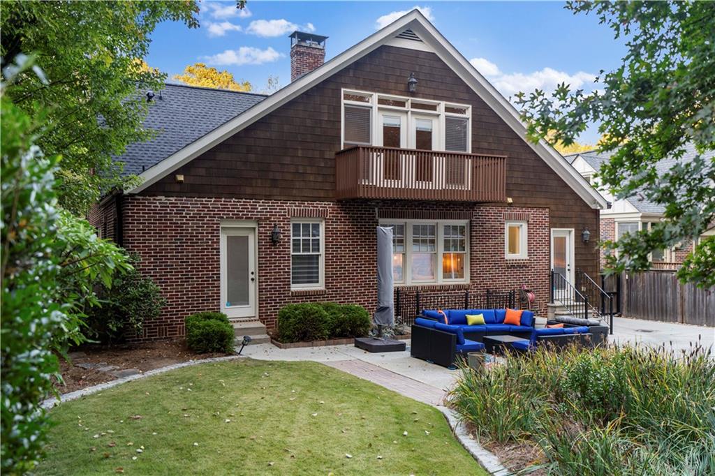 811 East Morningside Drive NE