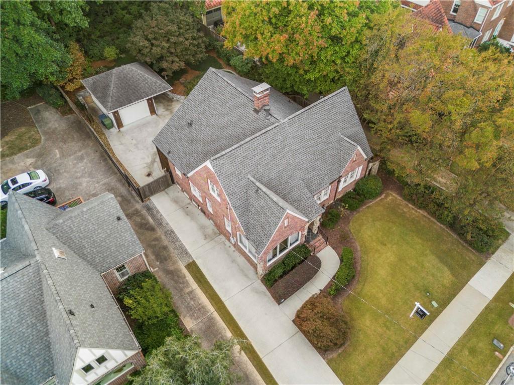 811 East Morningside Drive NE
