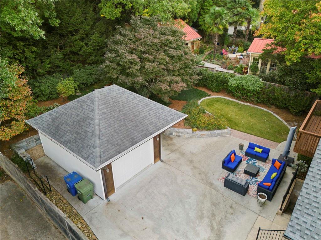 811 East Morningside Drive NE