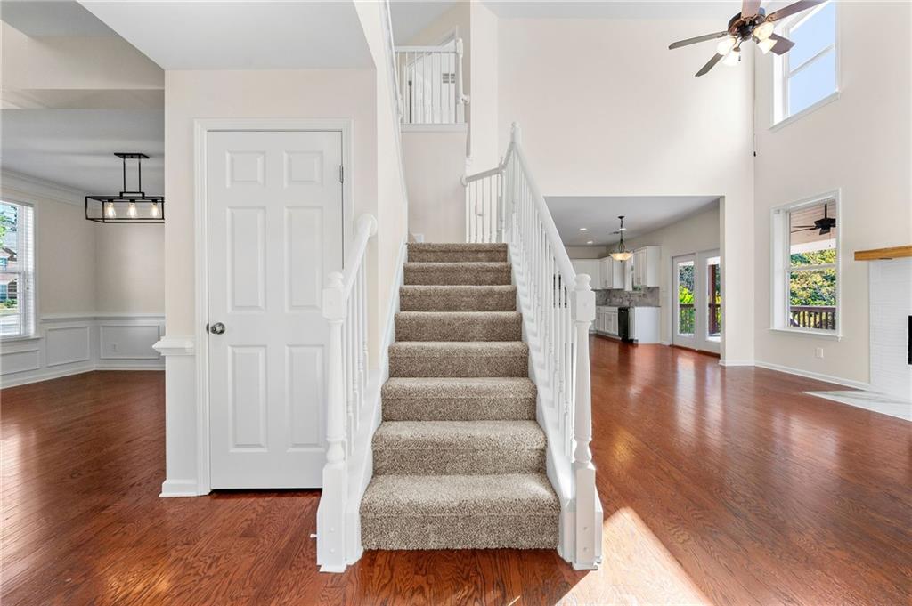 212 Roseman Way