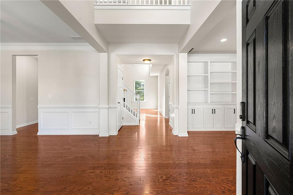 212 Roseman Way