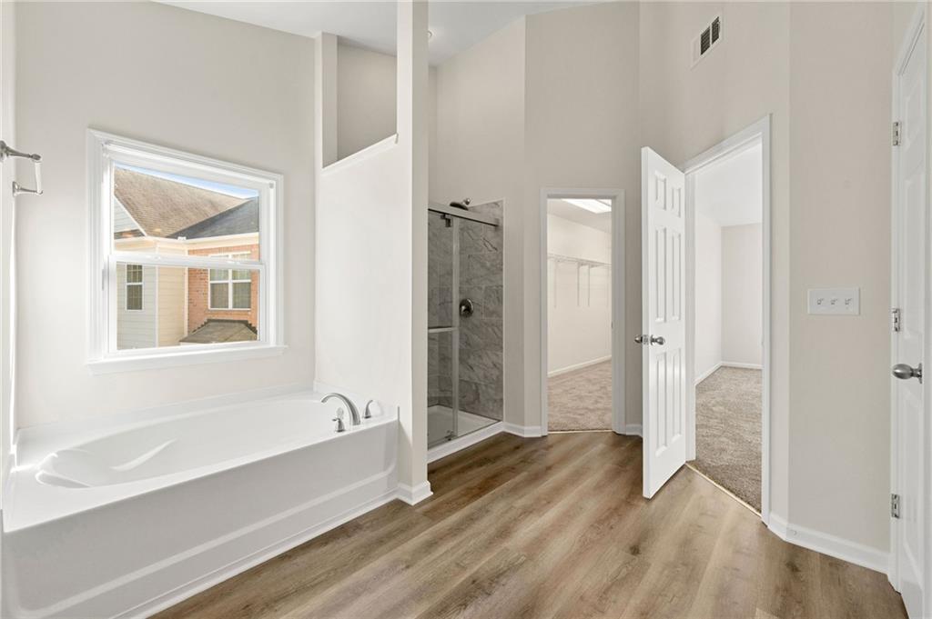 212 Roseman Way