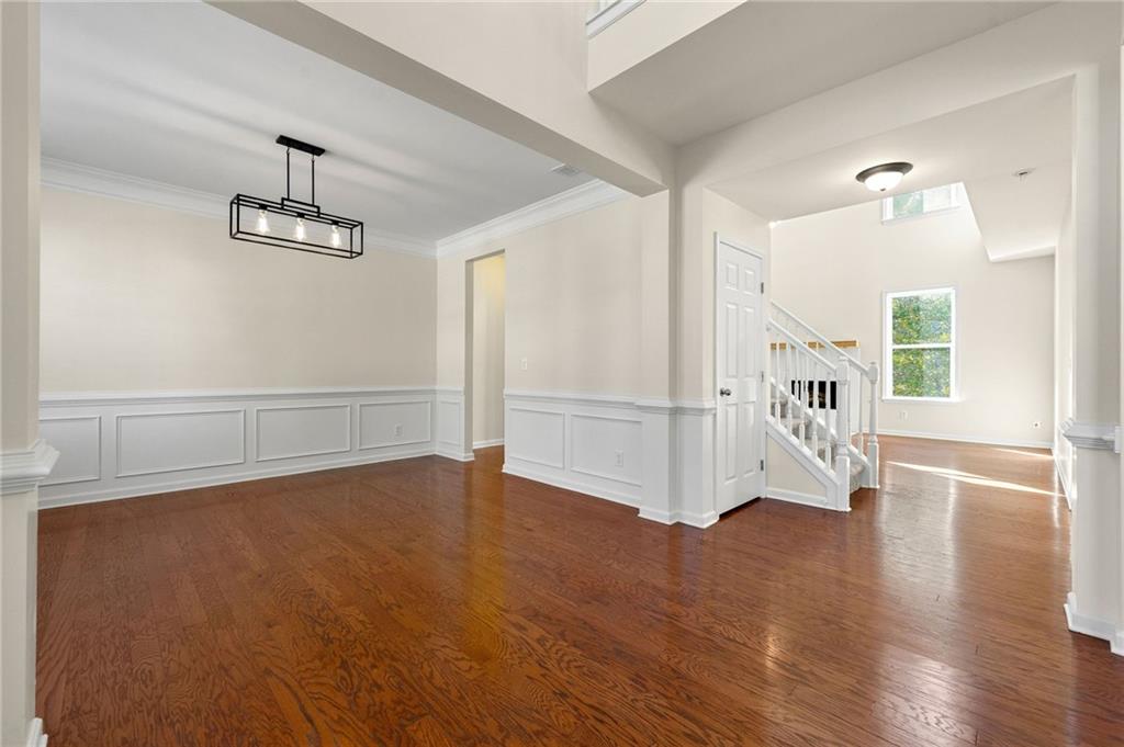 212 Roseman Way