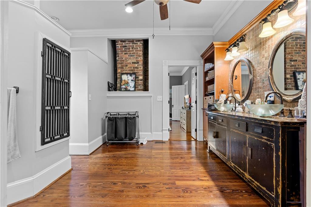 169 Wright Street SW Unit 169