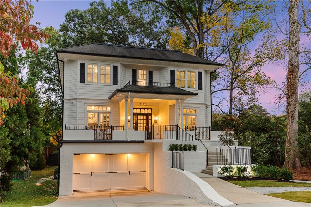 1167 Rosewood Drive NE