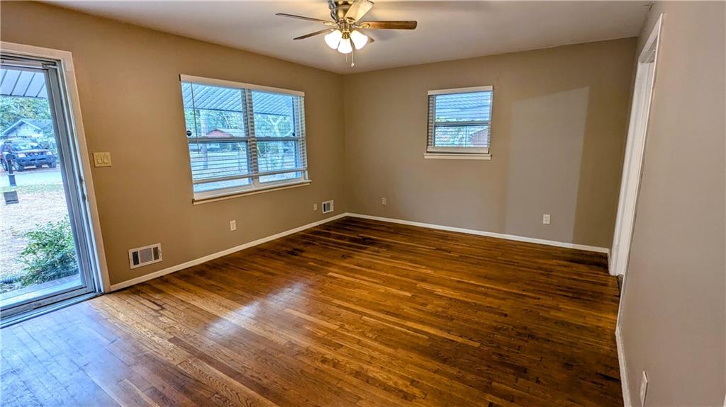 5453 Deerfield Trail