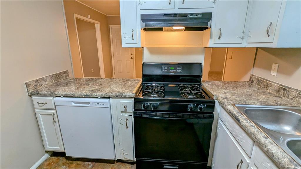 5453 Deerfield Trail