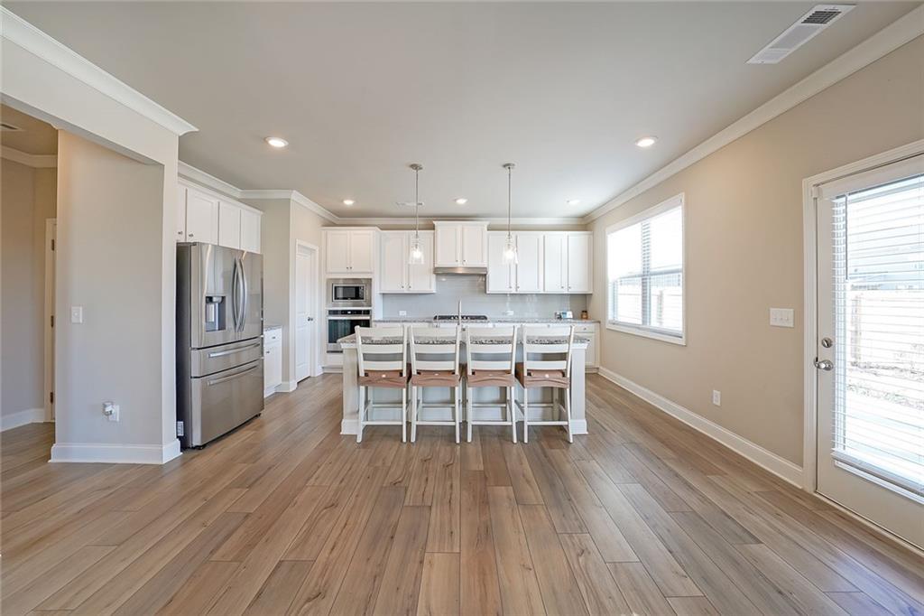4469 Mill Oak Way SW