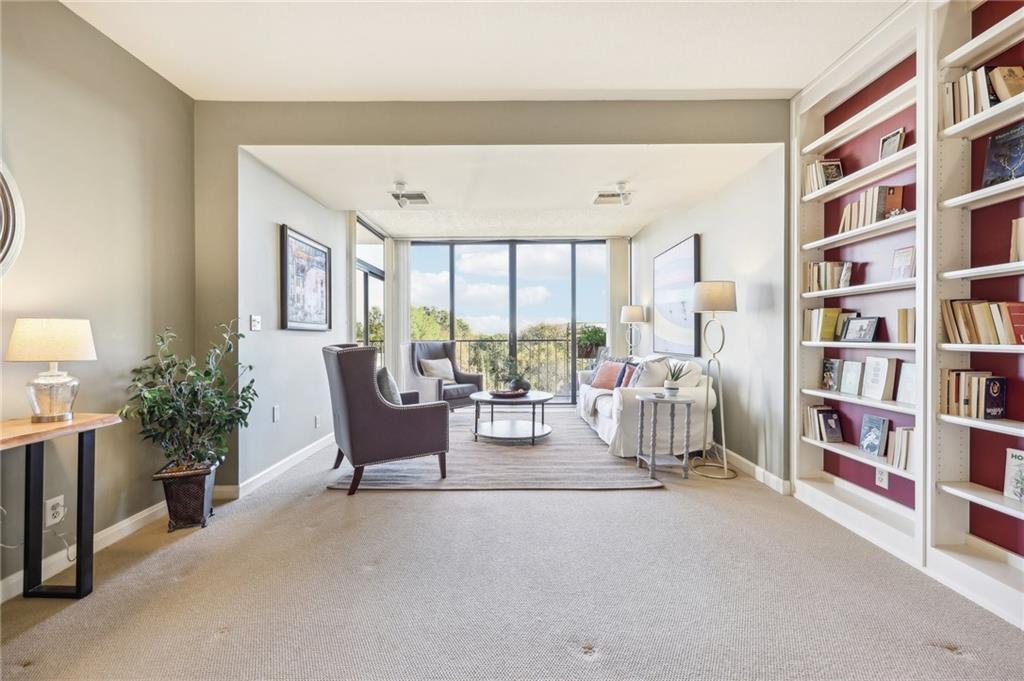 147 15th Street NE Unit 4D