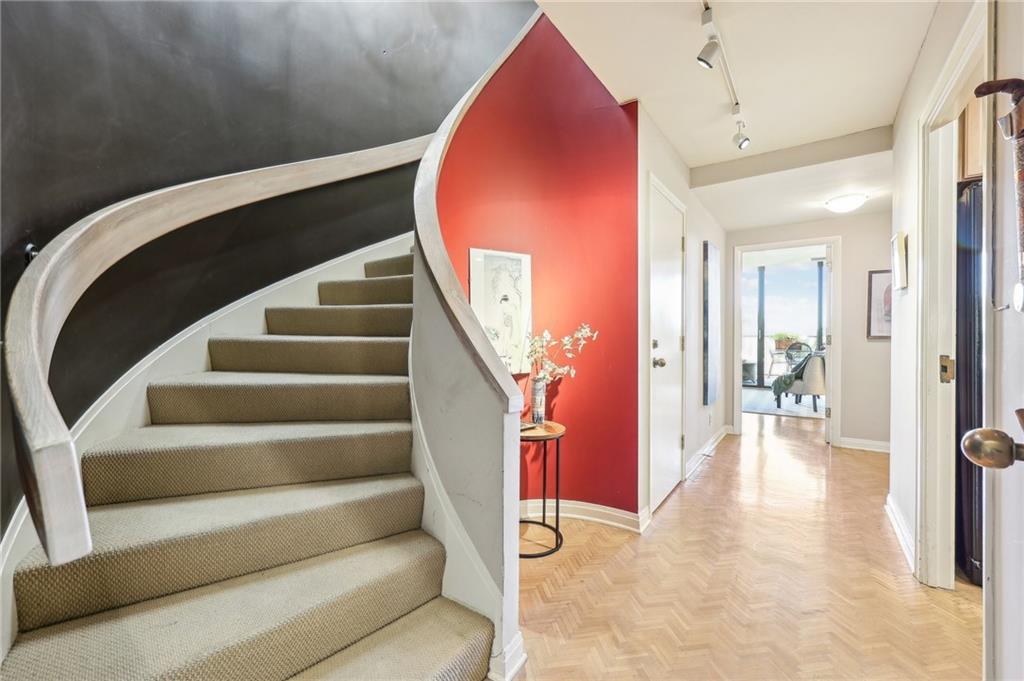 147 15th Street NE Unit 4D