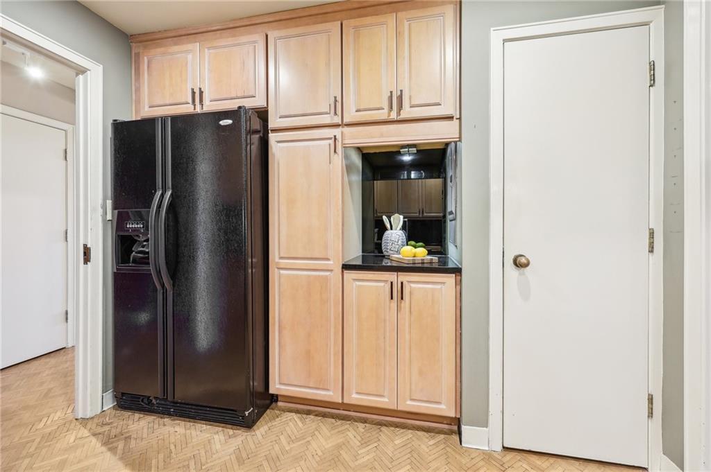 147 15th Street NE Unit 4D