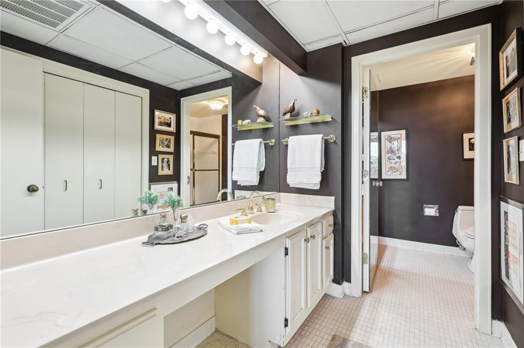 147 15th Street NE Unit 4D