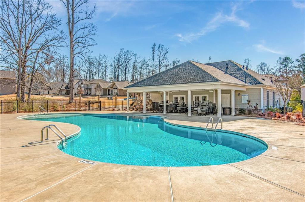 7485 Noble Arbors Way