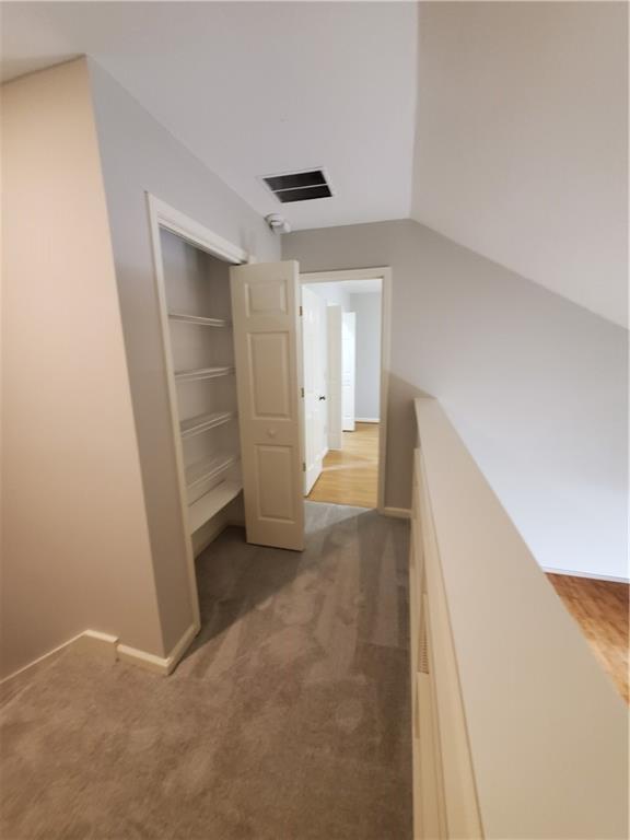 1124 Creatwood Place SE