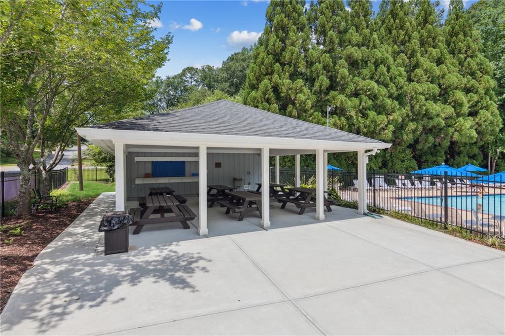 5224 Deering Trail