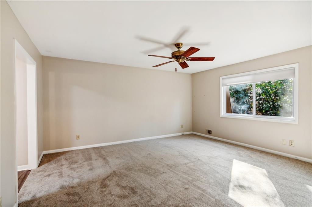 5224 Deering Trail
