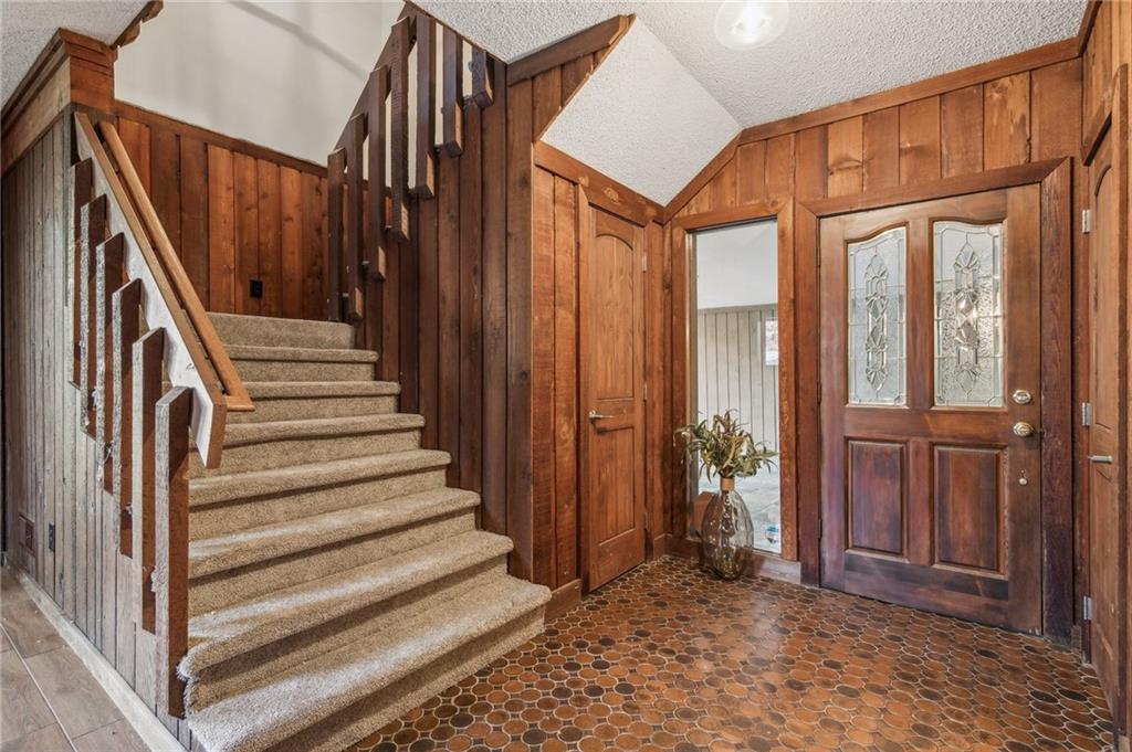 5224 Deering Trail