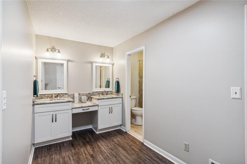 5224 Deering Trail