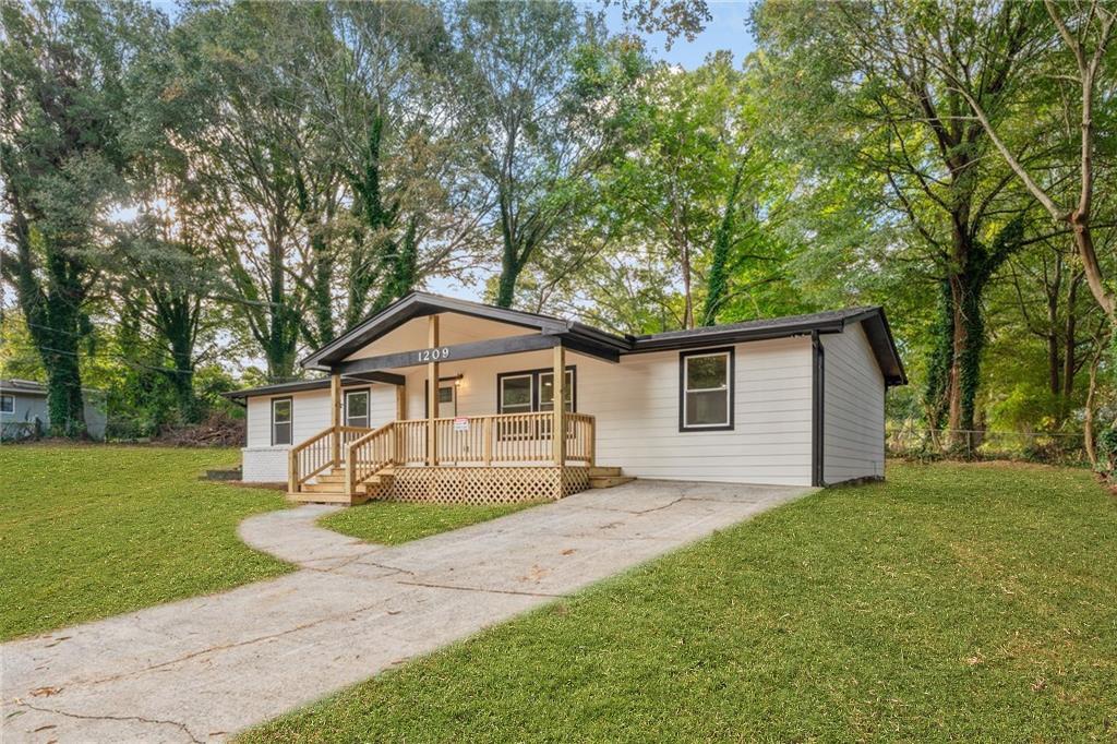 1209 Duncan Road