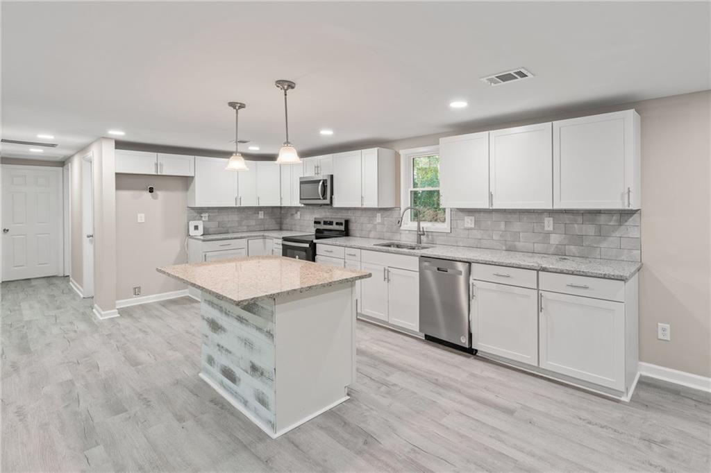 1209 Duncan Road