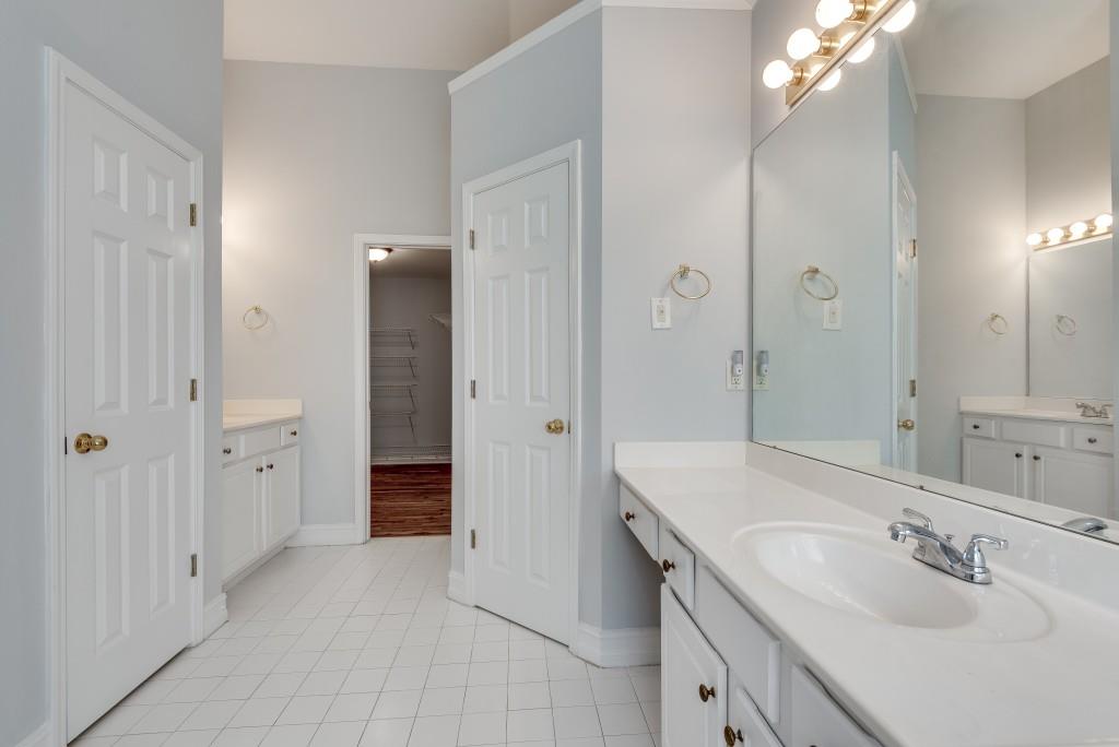 1113 Blackshear Drive