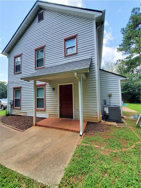 1390 Kennesaw Trace Court NW