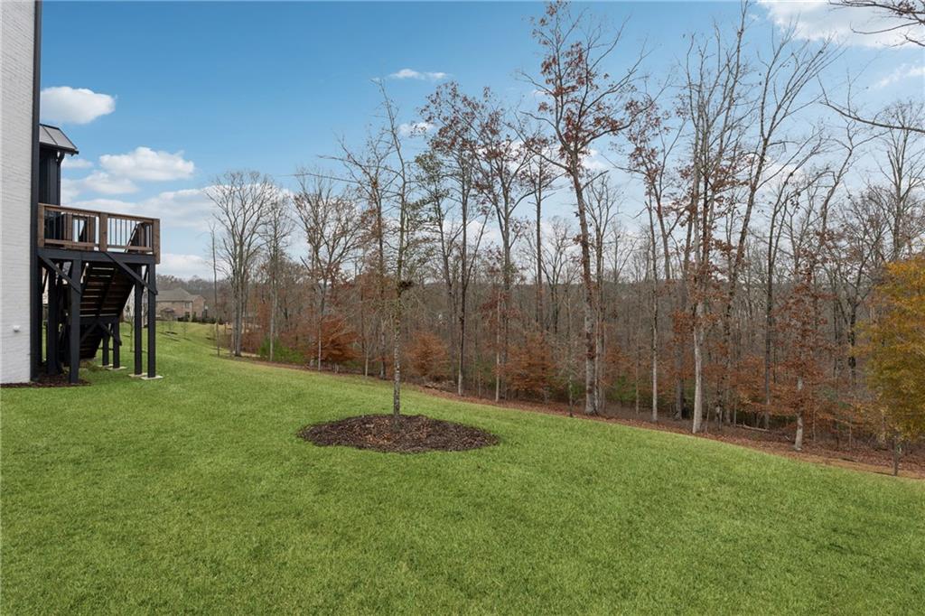 13385 Bishops Court