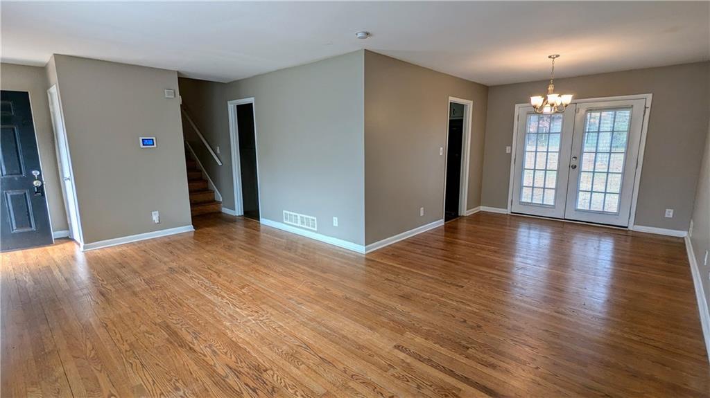 3582 Crown Point Court