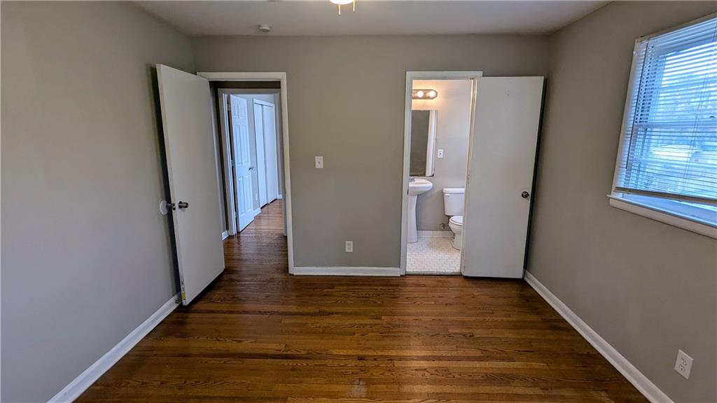 3582 Crown Point Court