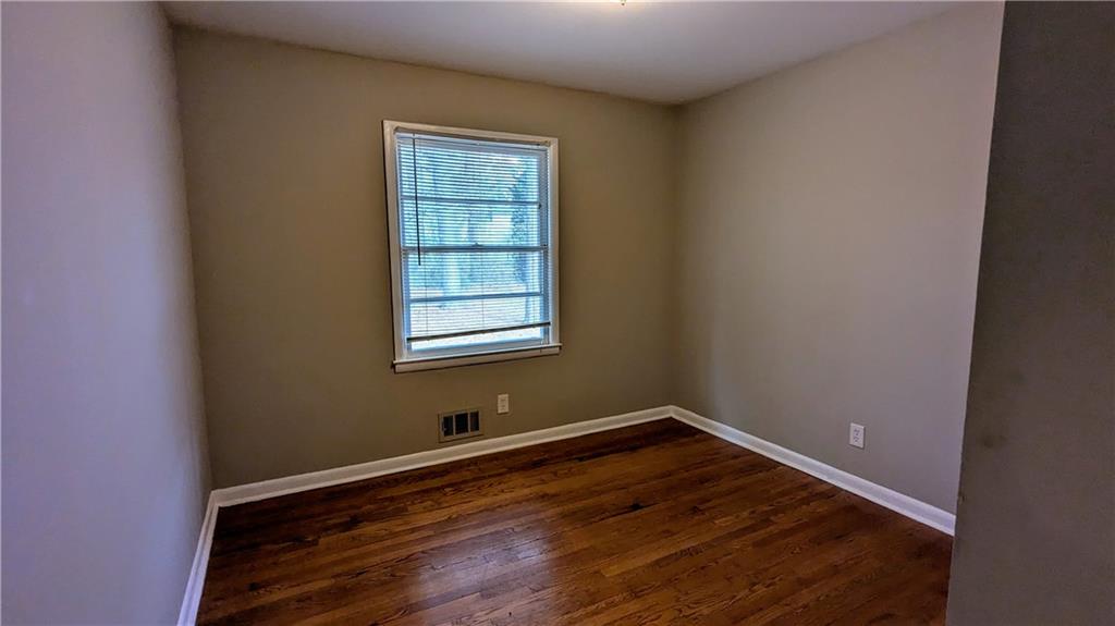 3582 Crown Point Court