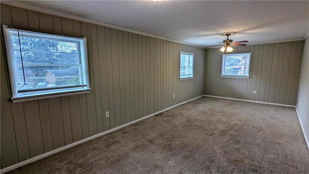 3582 Crown Point Court