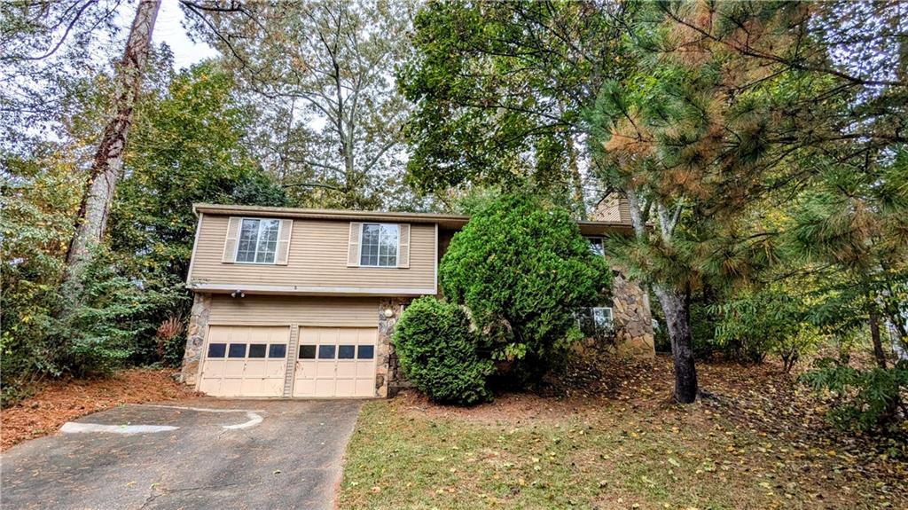 3277 Adelade Court