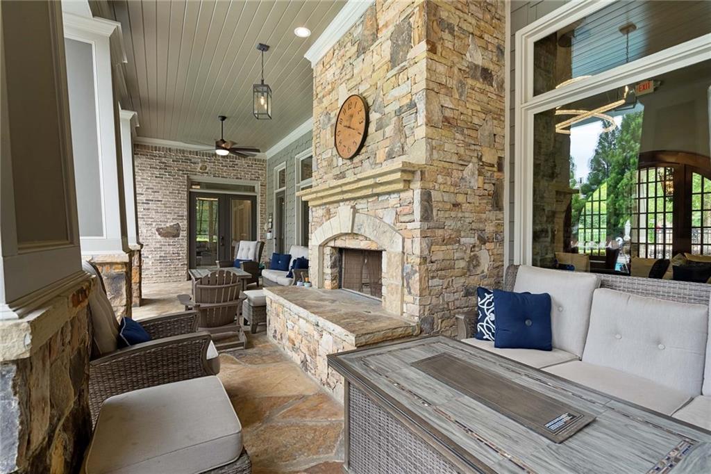 734 Stickley Oak Way