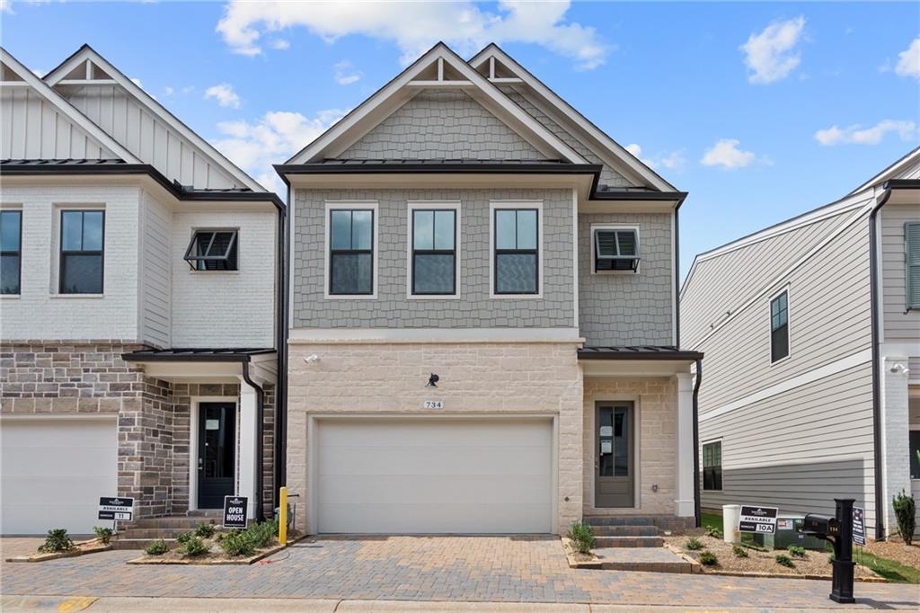 734 Stickley Oak Way