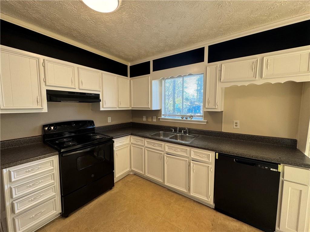 8839 Ashwood Drive
