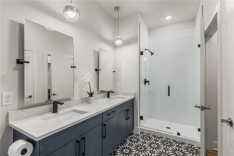 112 Rogers Street NE Unit 303