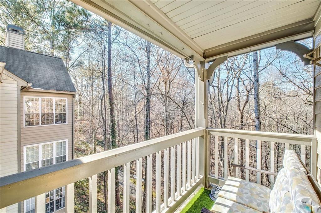 310 Mill Pond Court SE