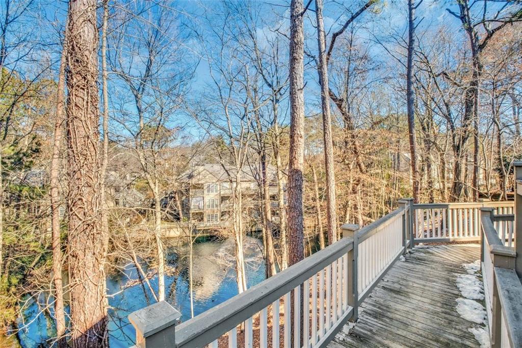310 Mill Pond Court SE