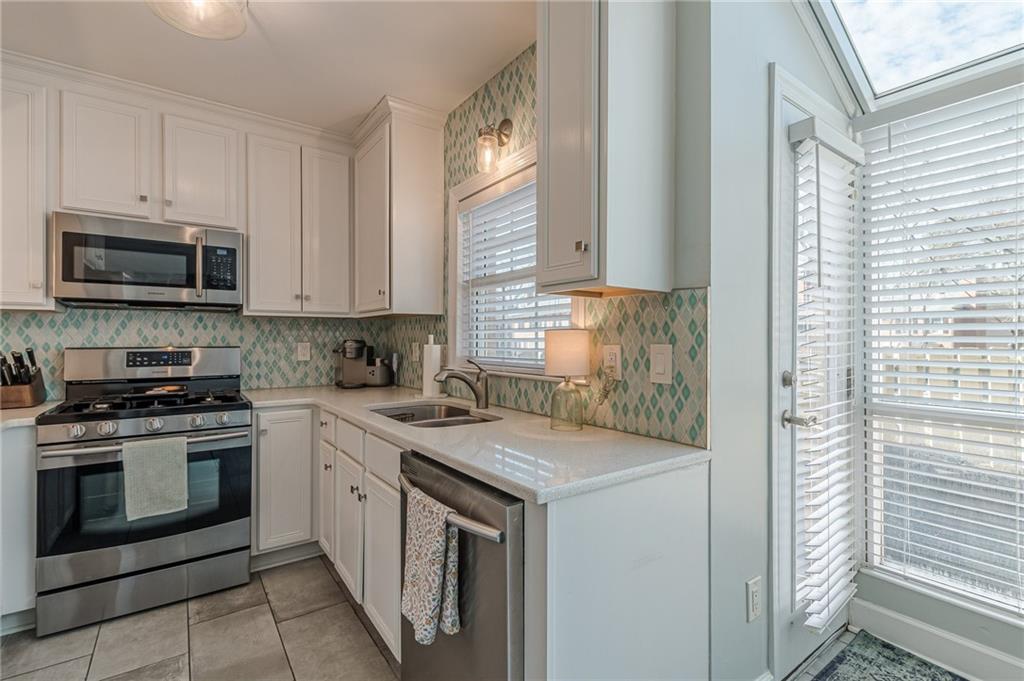 35 Mount Vernon Circle