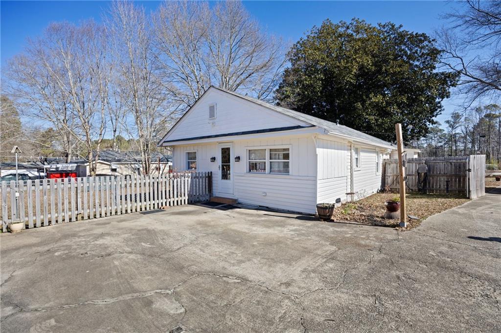 3170 New Macland Road