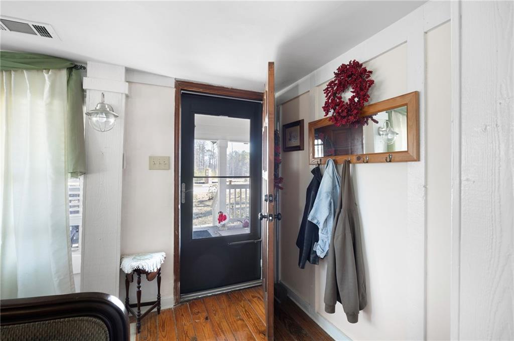 3170 New Macland Road