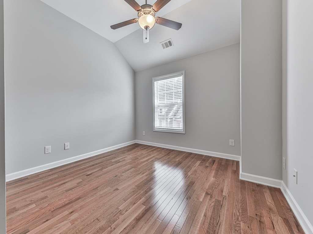 5104 Waters Edge Trail