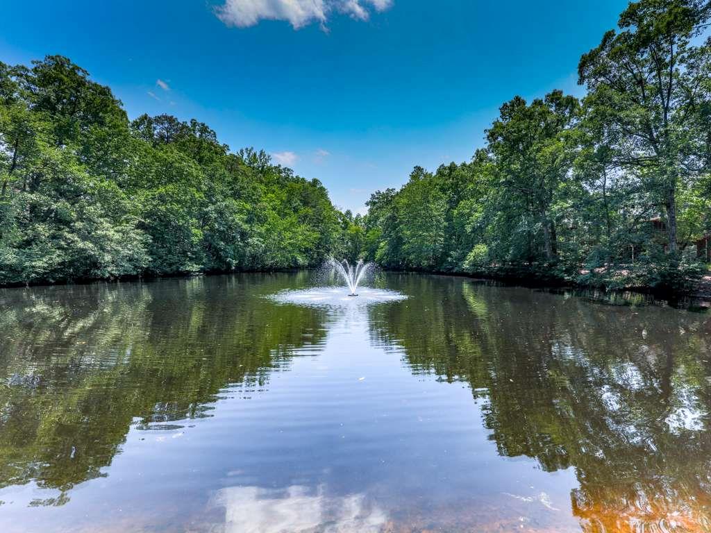 5104 Waters Edge Trail