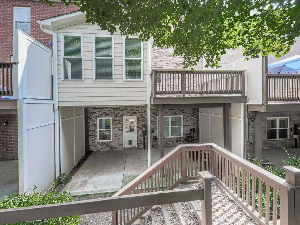 5104 Waters Edge Trail