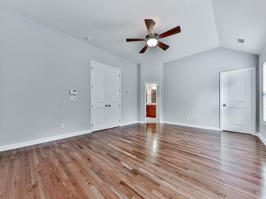 5104 Waters Edge Trail