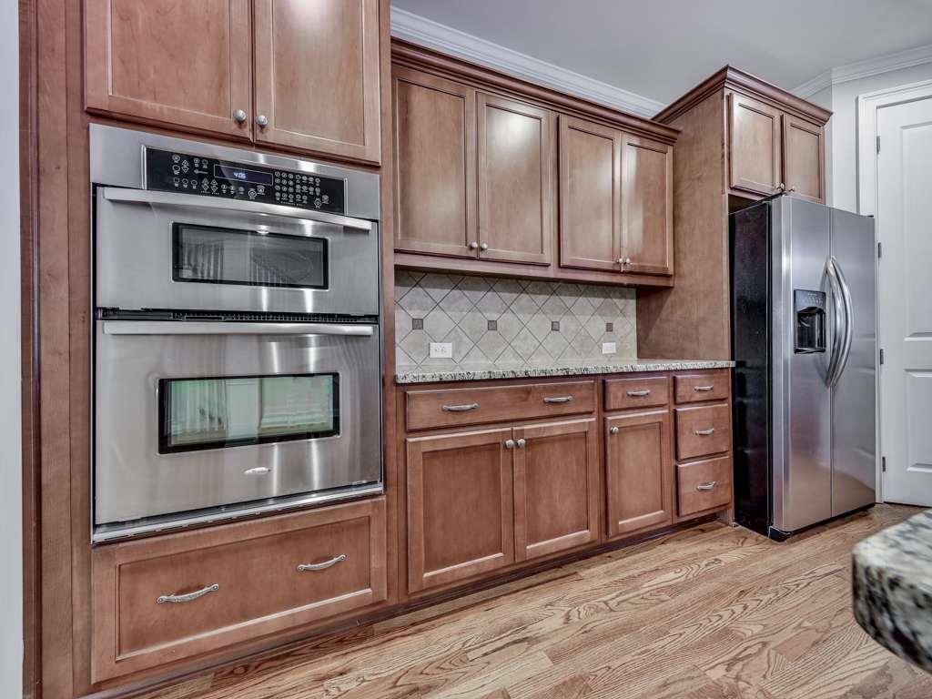 5104 Waters Edge Trail