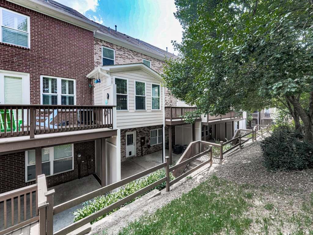 5104 Waters Edge Trail
