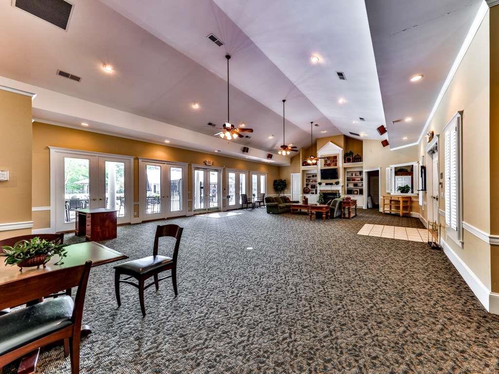 5104 Waters Edge Trail