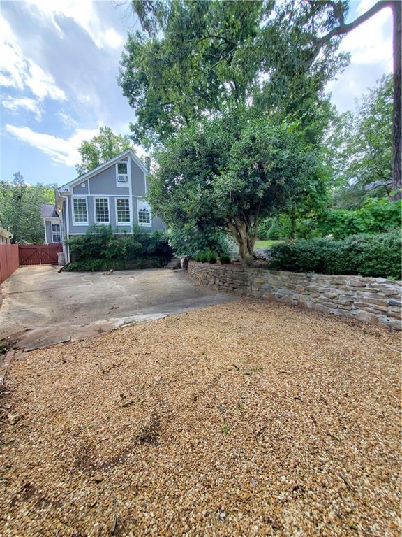 1330 Emory Road NE